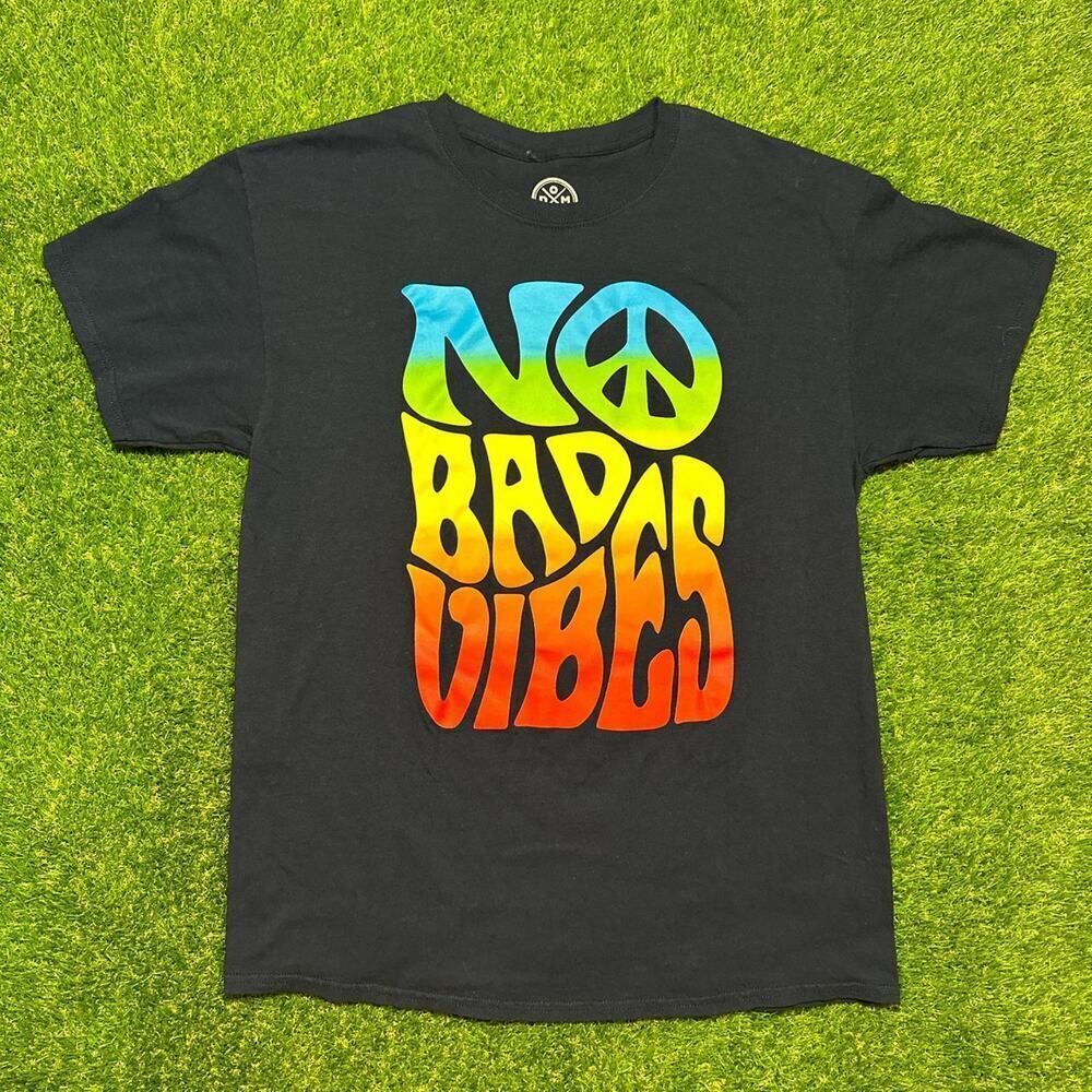 No Bad Vibes Graphic Tee